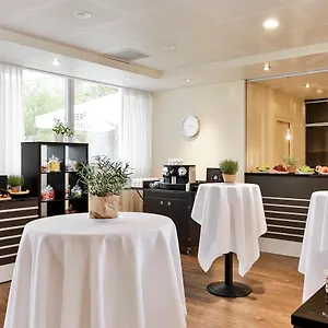 4* Hotell Essential By Dorint