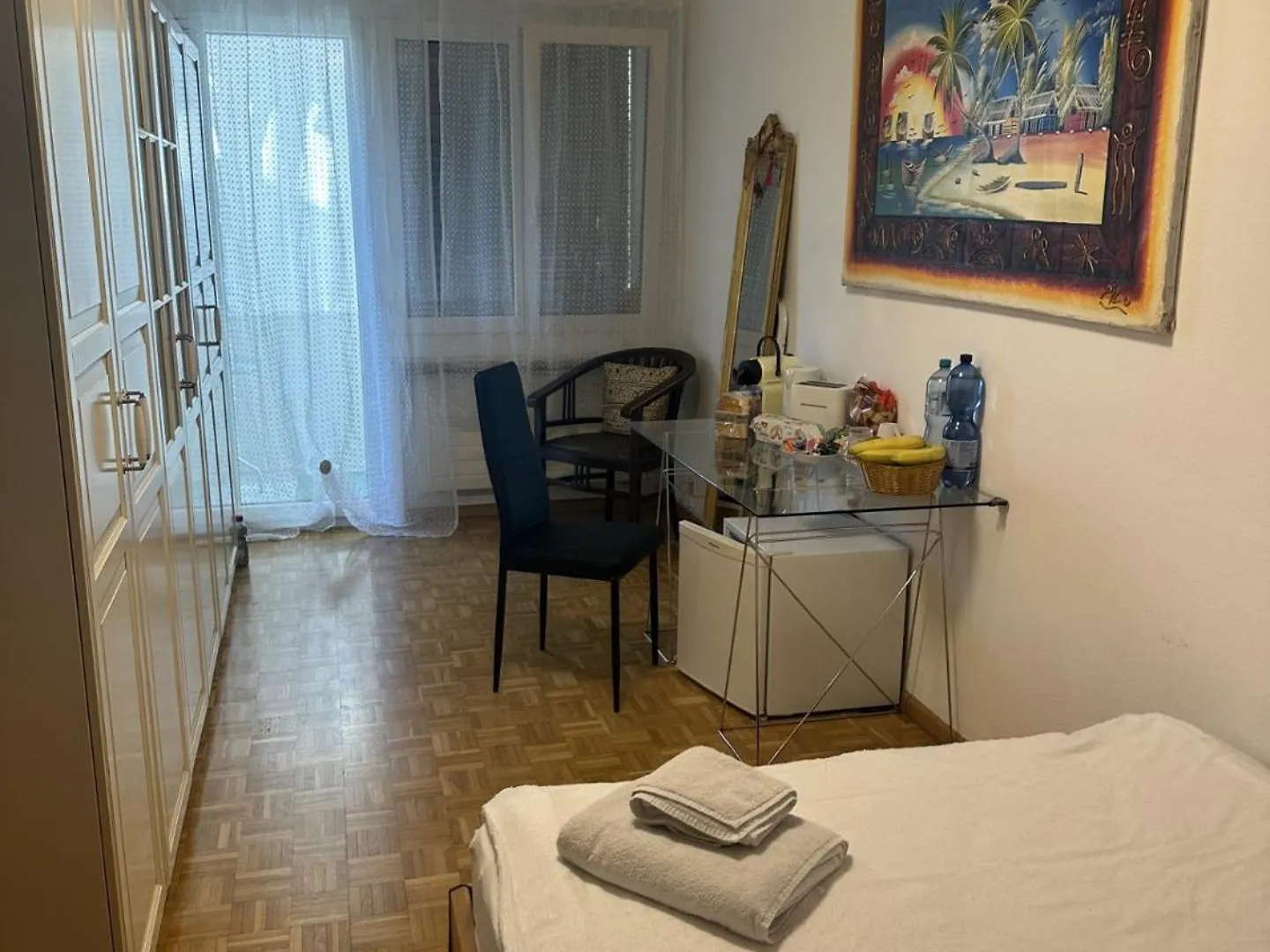 Schönes Zimmer in der City Basel