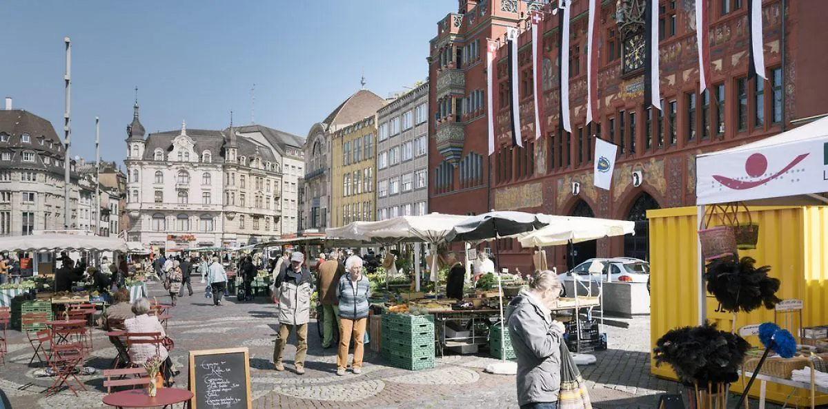 Schönes Zimmer in der City Basel Frühstückspension